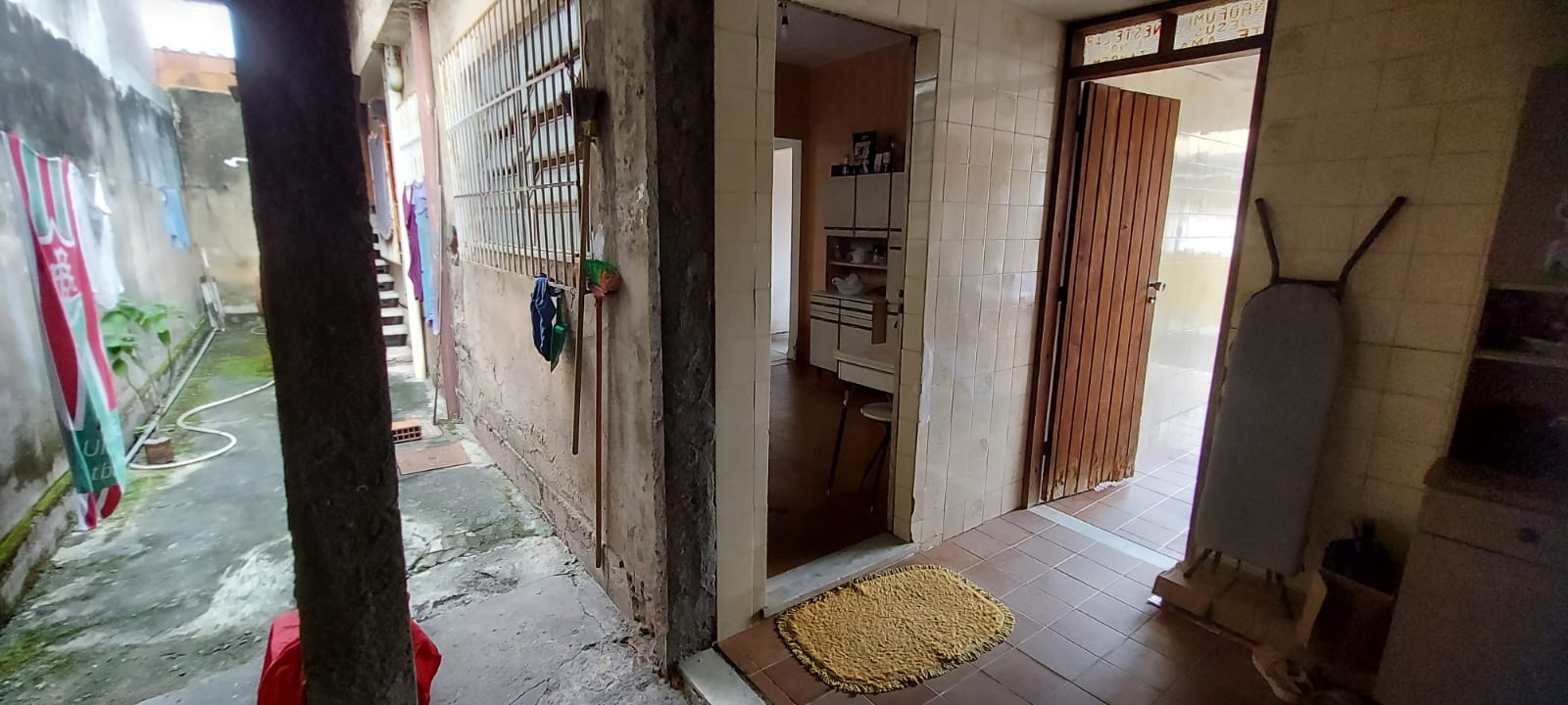 Imagem Casa com 2 Quartos à Venda, 556 m²em Colubande - São Gonçalo Imagem Casa com 2 Quartos à Venda, 556 m²em Colubande - São Gonçalo