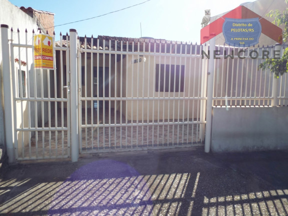 Imagem Casa com 4 Quartos à Venda, 300 m² em Fragata - Pelotas