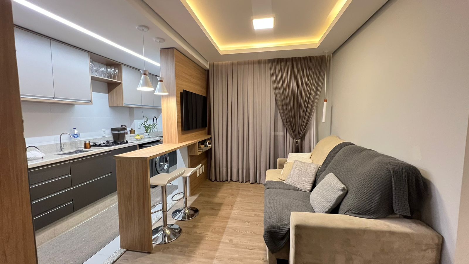Imagem Apartamento com 2 Quartos à Venda, 58 m²em Costa e Silva - Joinville