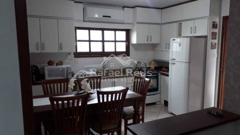 Imagem Casa com 3 Quartos à Venda, 120 m² em Centro - Santa Rosa do Sul