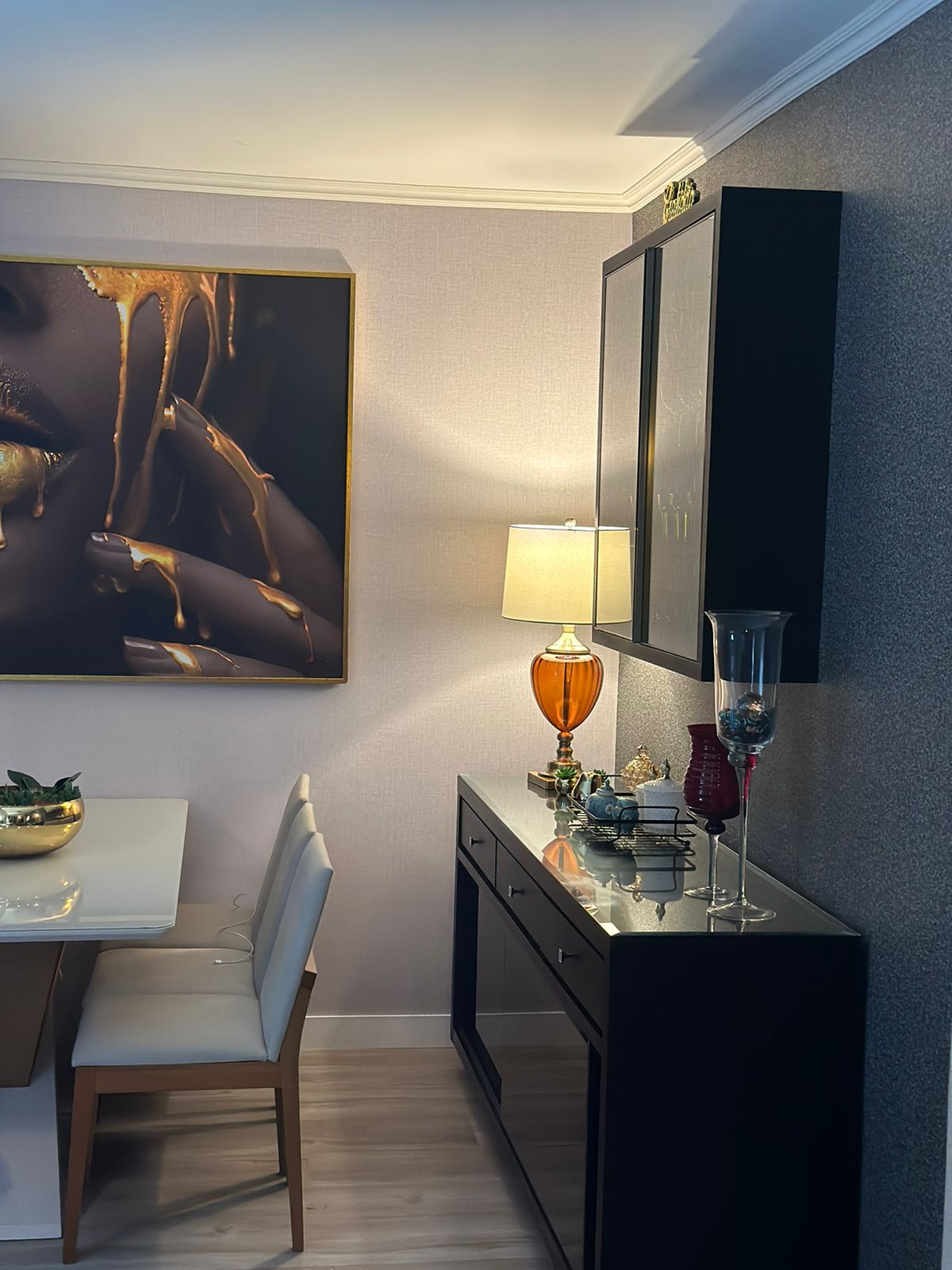 Apartamento com 2 Quartos à Venda, 55 m²em Espinheiros - Itajaí