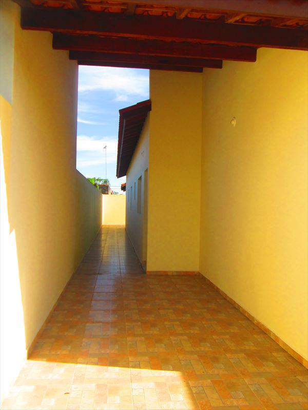 Imagem Casa com 2 Quartos à Venda, 70 m² em Itanhaém Imagem Casa com 2 Quartos à Venda, 70 m² em Itanhaém