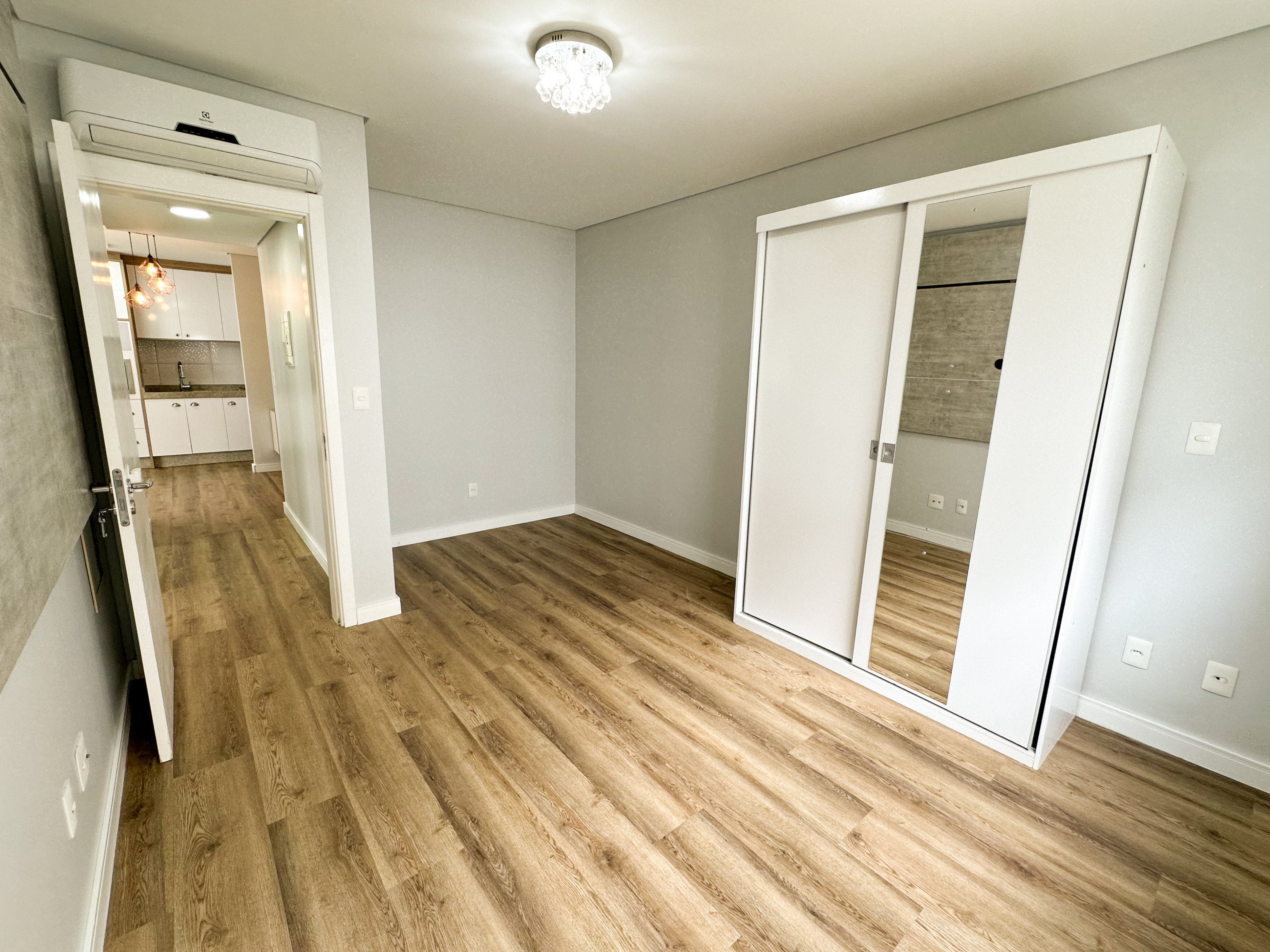 Imagem Apartamento com 2 Quartos à Venda, 73 m² em Ingleses do Rio Vermelho - Florianópolis Imagem Apartamento com 2 Quartos à Venda, 73 m² em Ingleses do Rio Vermelho - Florianópolis