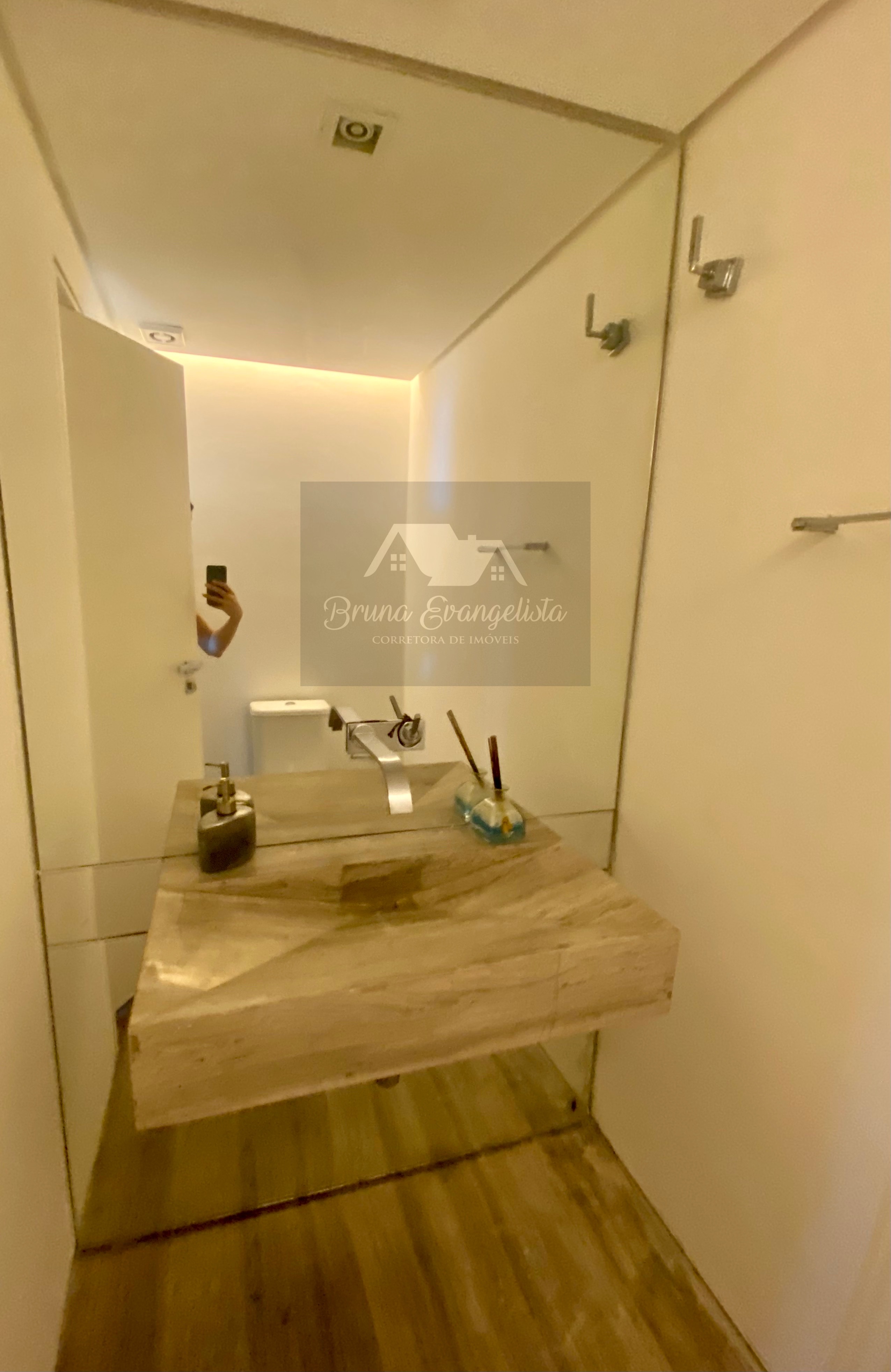 Imagem Apartamento com 2 Quartos à Venda, 128 m² em Ondina - Salvador Imagem Apartamento com 2 Quartos à Venda, 128 m² em Ondina - Salvador