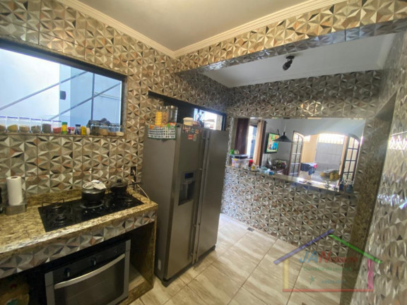 Imagem Casa com 3 Quartos à Venda, 300 m² em Bangu - Rio de Janeiro