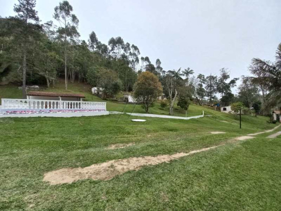 Imagem Chácara com 6 Quartos à Venda, 400 m² em PALESTINA - Juquitiba