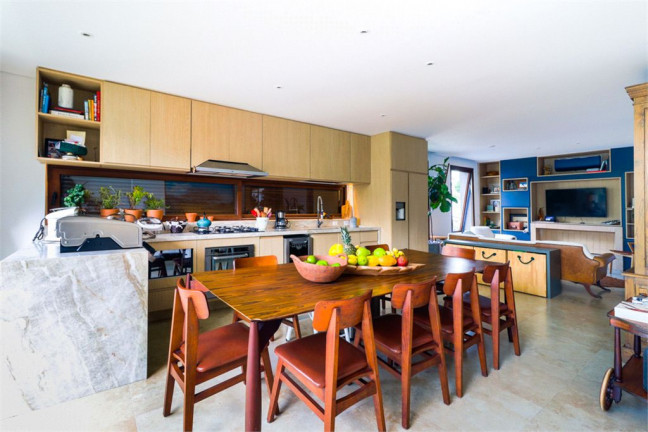 Imagem Casa de Vila com 4 Quartos à Venda, 250 m² em Vila Nova Conceição - São Paulo