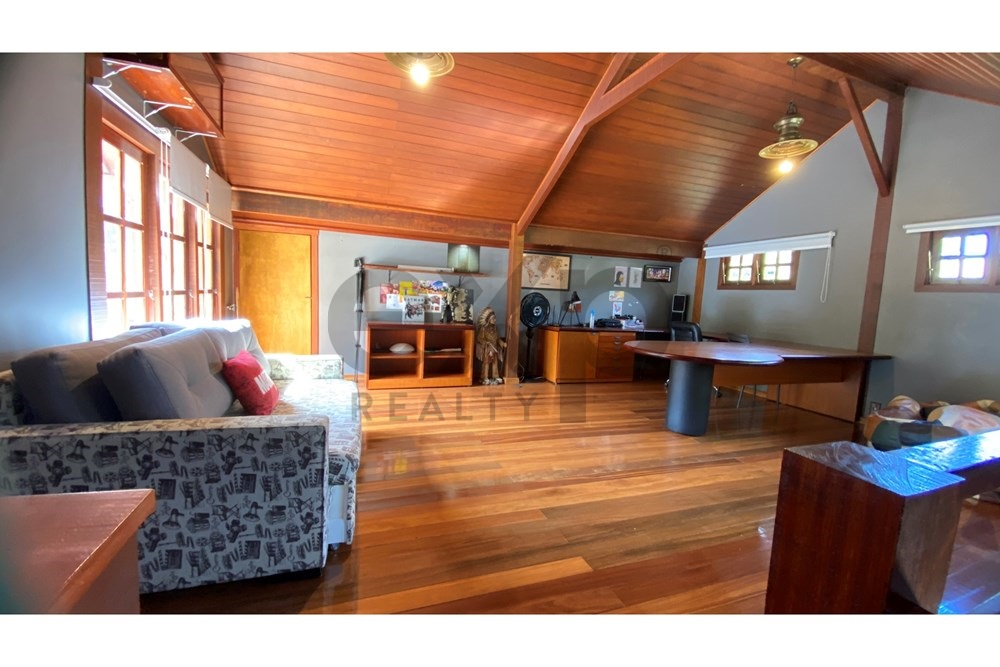 Imagem Casa de Condomínio com 5 Quartos à Venda, 317 m² em Itaipava - Petrópolis