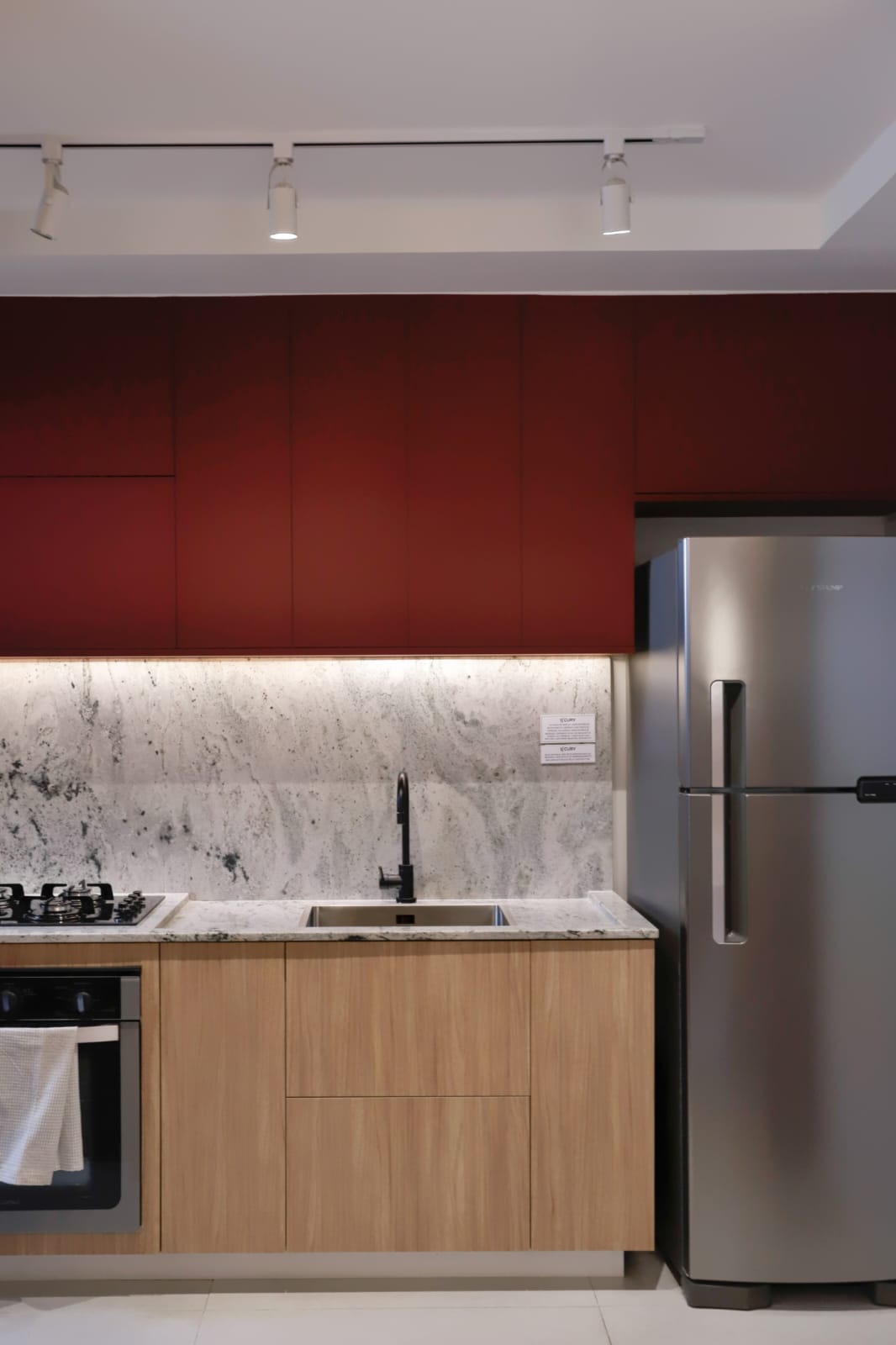Imagem Apartamento com 2 Quartos à Venda, 44 m² em Irajá - Rio de Janeiro