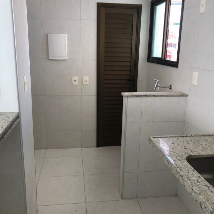 Imagem Apartamento com 3 Quartos à Venda, 74 m²em Meireles - Fortaleza