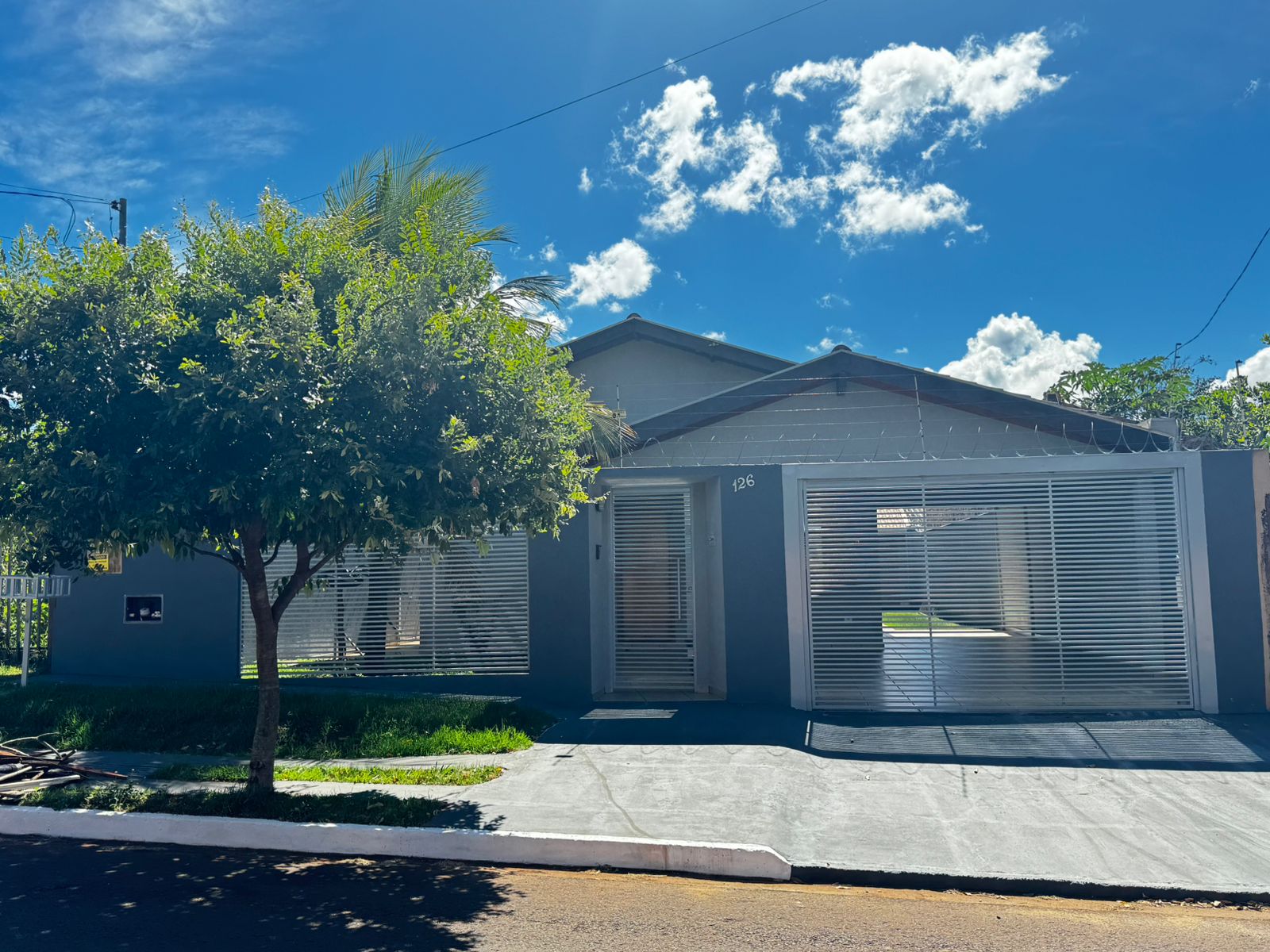 Imagem Casa com 3 Quartos à Venda, 170 m²em Bairro Seminário - Campo Grande Imagem Casa com 3 Quartos à Venda, 170 m²em Bairro Seminário - Campo Grande