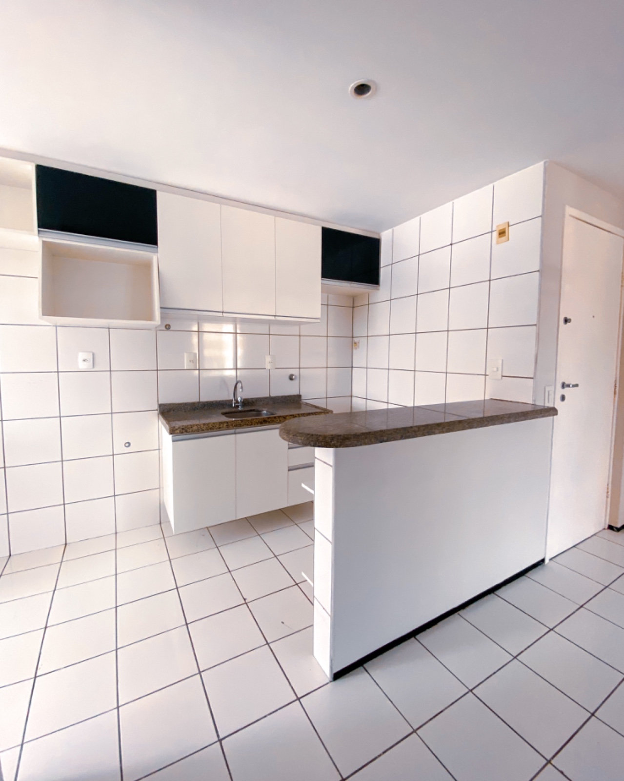 Imagem Apartamento com 3 Quartos à Venda, 70 m²em Dionisio Torres - Fortaleza Imagem Apartamento com 3 Quartos à Venda, 70 m²em Dionisio Torres - Fortaleza