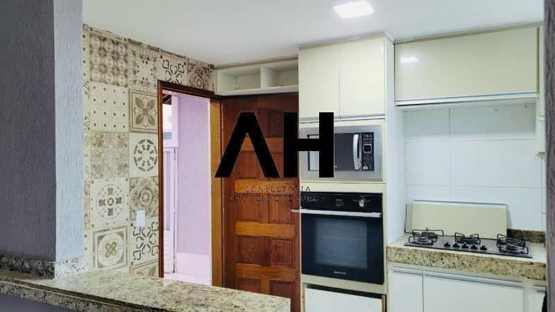 Imagem Casa com 2 Quartos à Venda, 240 m²em Jardim Atlântico Leste (Itaipuaçu) - Maricá Imagem Casa com 2 Quartos à Venda, 240 m²em Jardim Atlântico Leste (Itaipuaçu) - Maricá