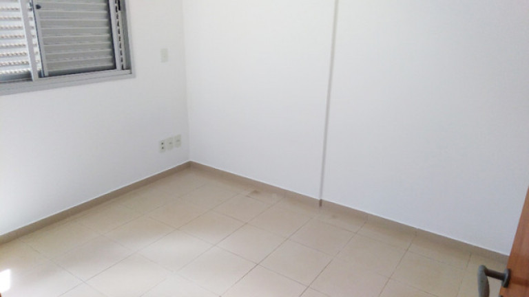 Imagem Apartamento com 4 Quartos à Venda, 119 m²em Nova Suiça - Goiânia