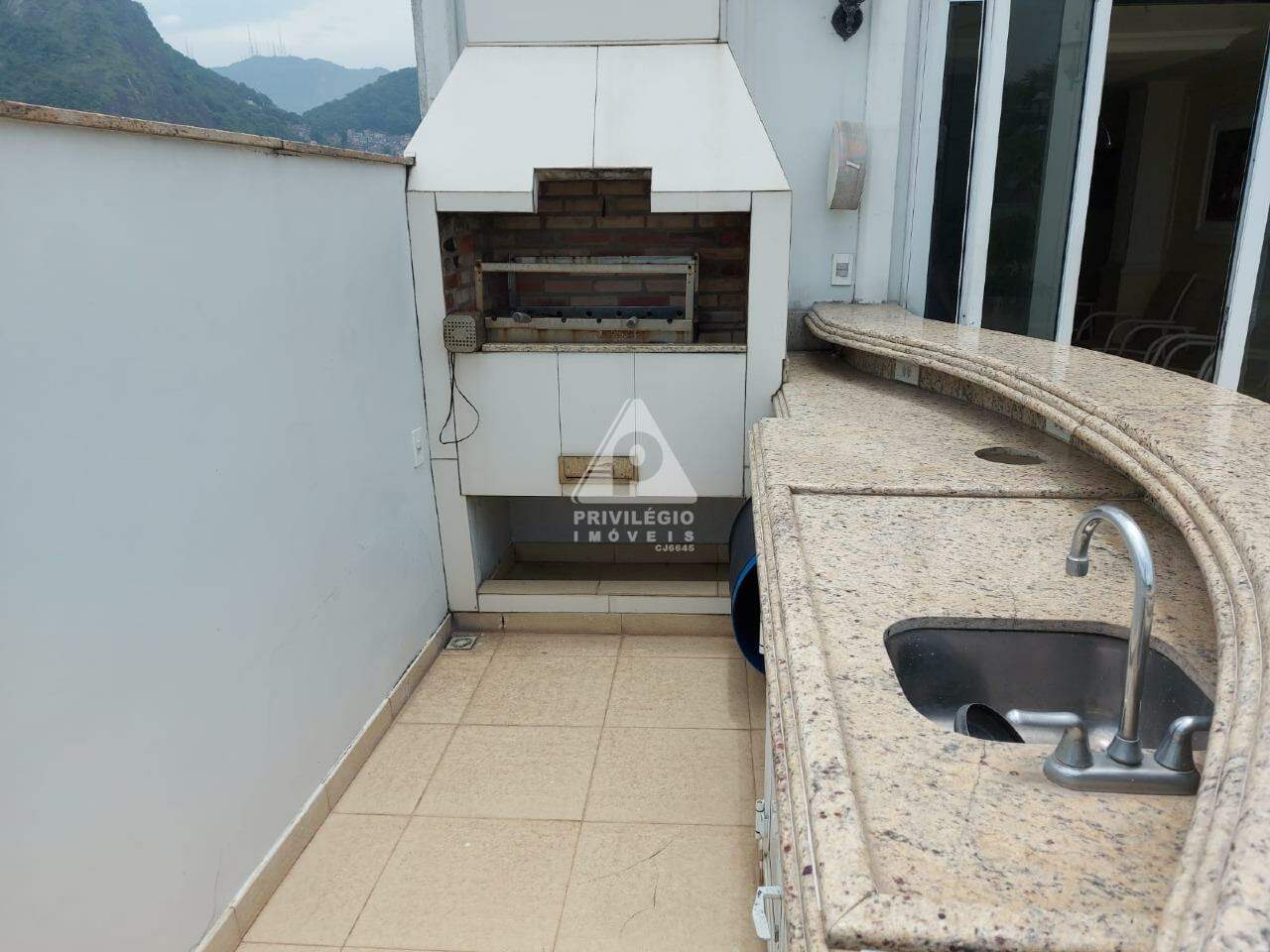 Imagem Cobertura com 4 Quartos à Venda, 744 m²em Copacabana - Rio de Janeiro