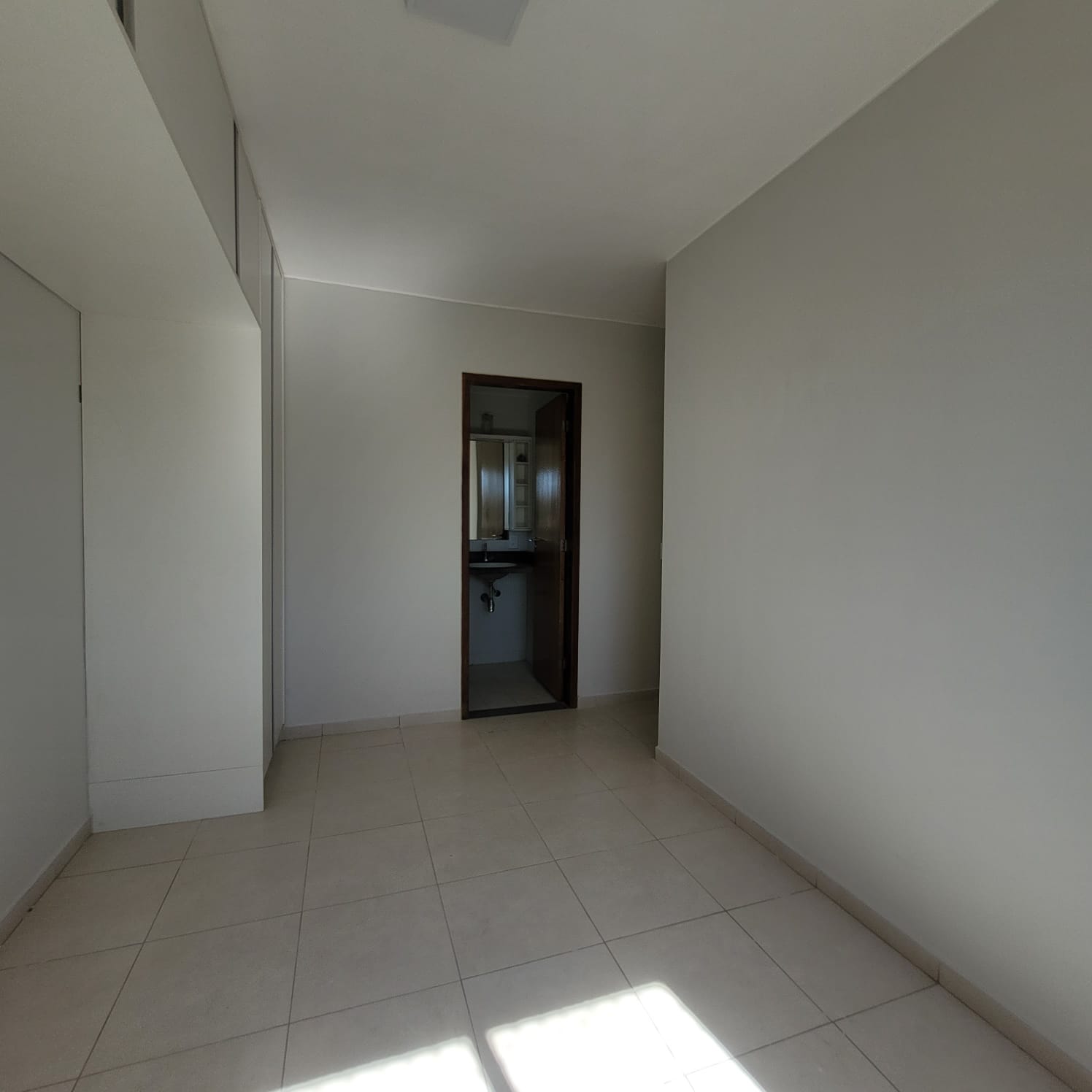 Imagem Apartamento com 2 Quartos à Venda, 61 m²em Samambaia Sul (Samambaia) - Brasília