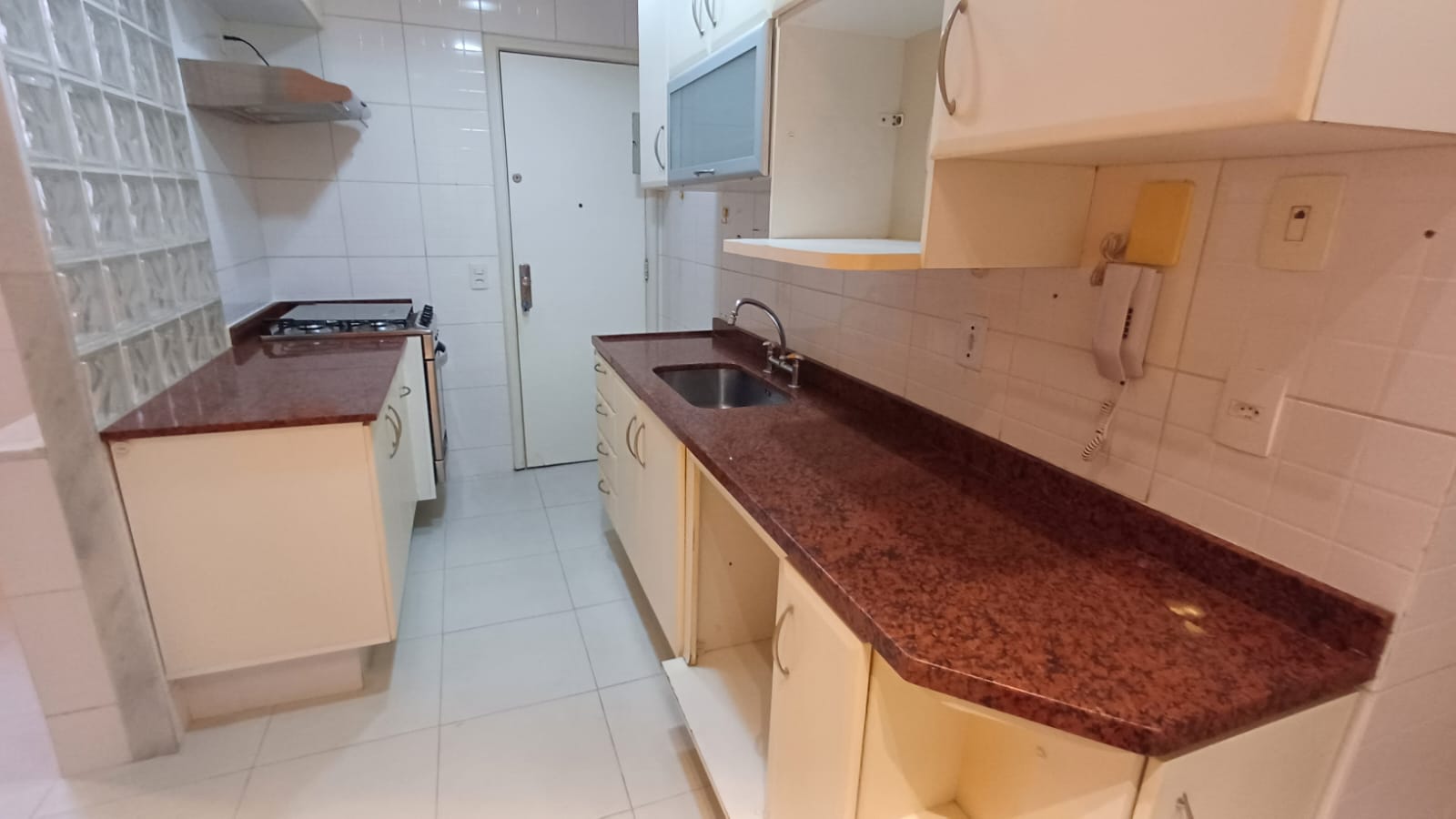 Imagem Apartamento com 3 Quartos à Venda, 87 m²em Copacabana - Rio de Janeiro