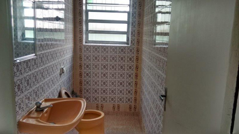 Imagem Sobrado com 3 Quartos à Venda, 298 m² em Jardim Munhoz - Guarulhos Imagem Sobrado com 3 Quartos à Venda, 298 m² em Jardim Munhoz - Guarulhos