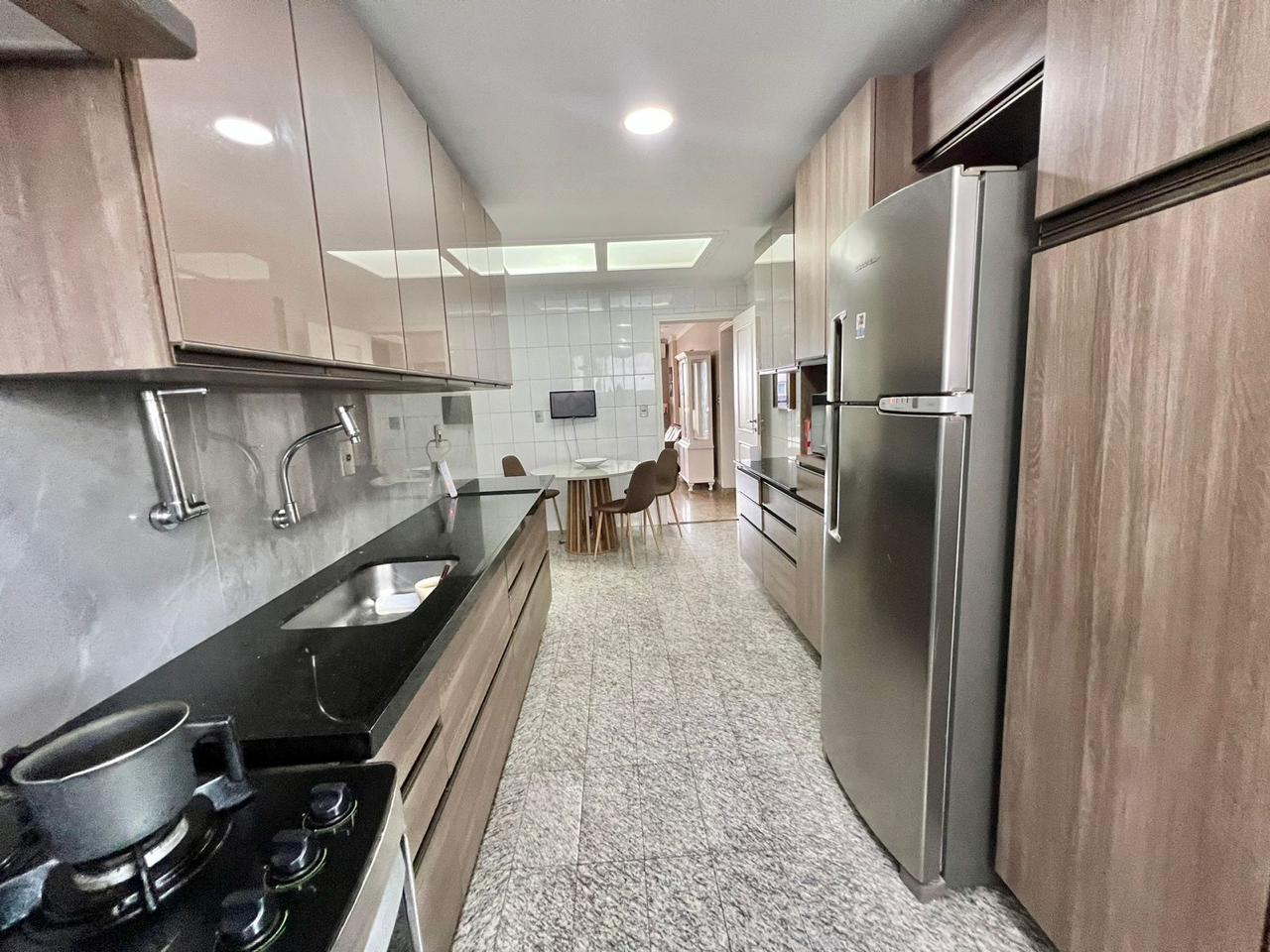 Imagem Apartamento com 3 Quartos para Alugar, 135 m²em Umarizal - Belém Imagem Apartamento com 3 Quartos para Alugar, 135 m²em Umarizal - Belém