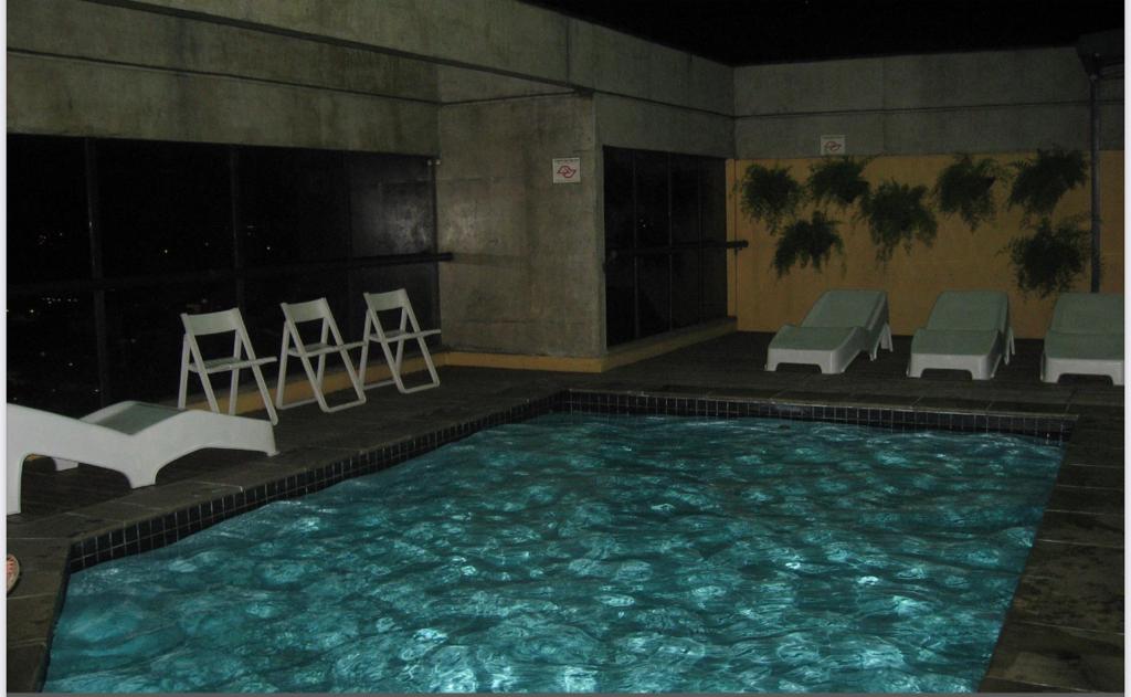 Imagem Flat com 1 Quarto à Venda ou Locação, 45 m²em Centro - Campinas Imagem Flat com 1 Quarto à Venda ou Locação, 45 m²em Centro - Campinas