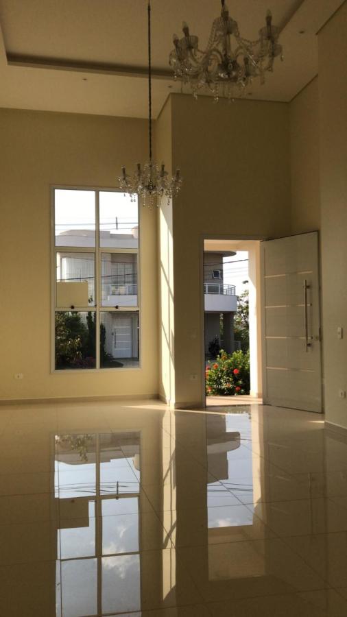 Imagem Casa de Condomínio com 3 Quartos à Venda, 150 m²em Portal Ville Flamboyant - Porto Feliz Imagem Casa de Condomínio com 3 Quartos à Venda, 150 m²em Portal Ville Flamboyant - Porto Feliz