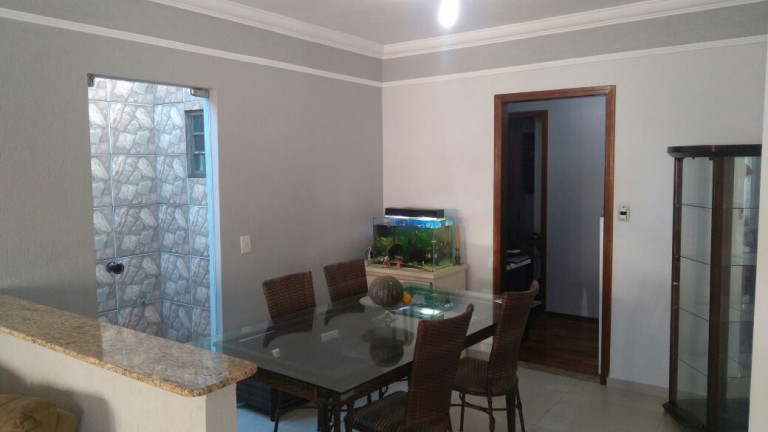 Imagem Casa com 3 Quartos à Venda, 180 m² em Vila Jardim Celina - Bauru Imagem Casa com 3 Quartos à Venda, 180 m² em Vila Jardim Celina - Bauru