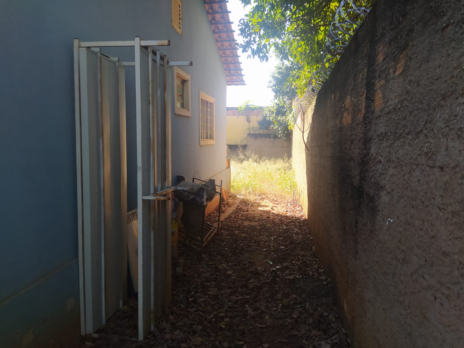 Imagem Casa com 2 Quartos à Venda, 75 m² em Industrial Santo Antônio - Aparecida de Goiânia Imagem Casa com 2 Quartos à Venda, 75 m² em Industrial Santo Antônio - Aparecida de Goiânia