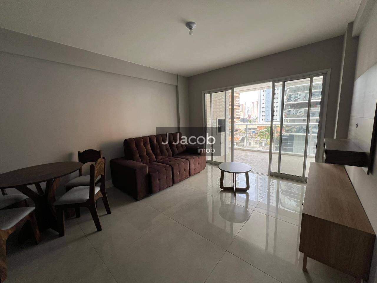 Imagem Apartamento com 2 Quartos para Alugar, 90 m²em Umarizal - Belém Imagem Apartamento com 2 Quartos para Alugar, 90 m²em Umarizal - Belém