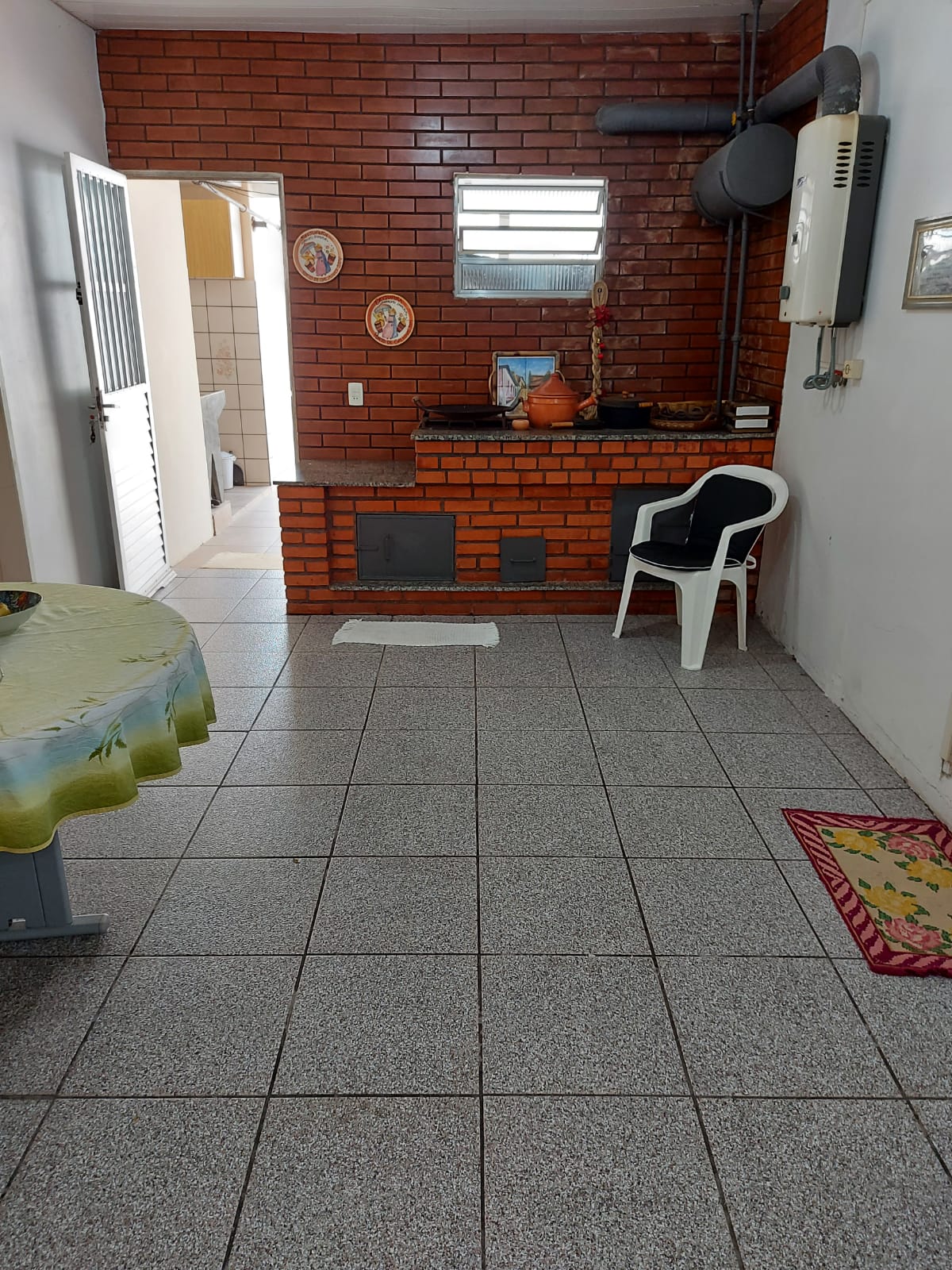 Imagem Casa com 4 Quartos à Venda, 330 m²em Coqueiros - Florianópolis