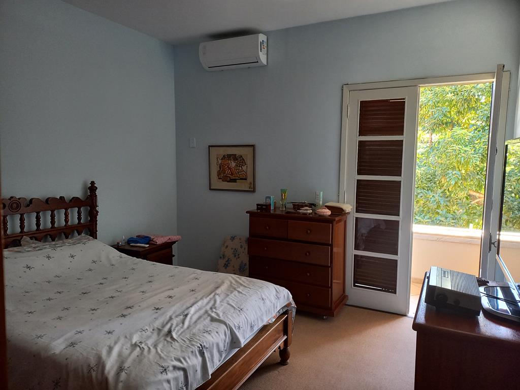 Imagem Casa com 4 Quartos à Venda, 400 m²em Itaipu - Niterói