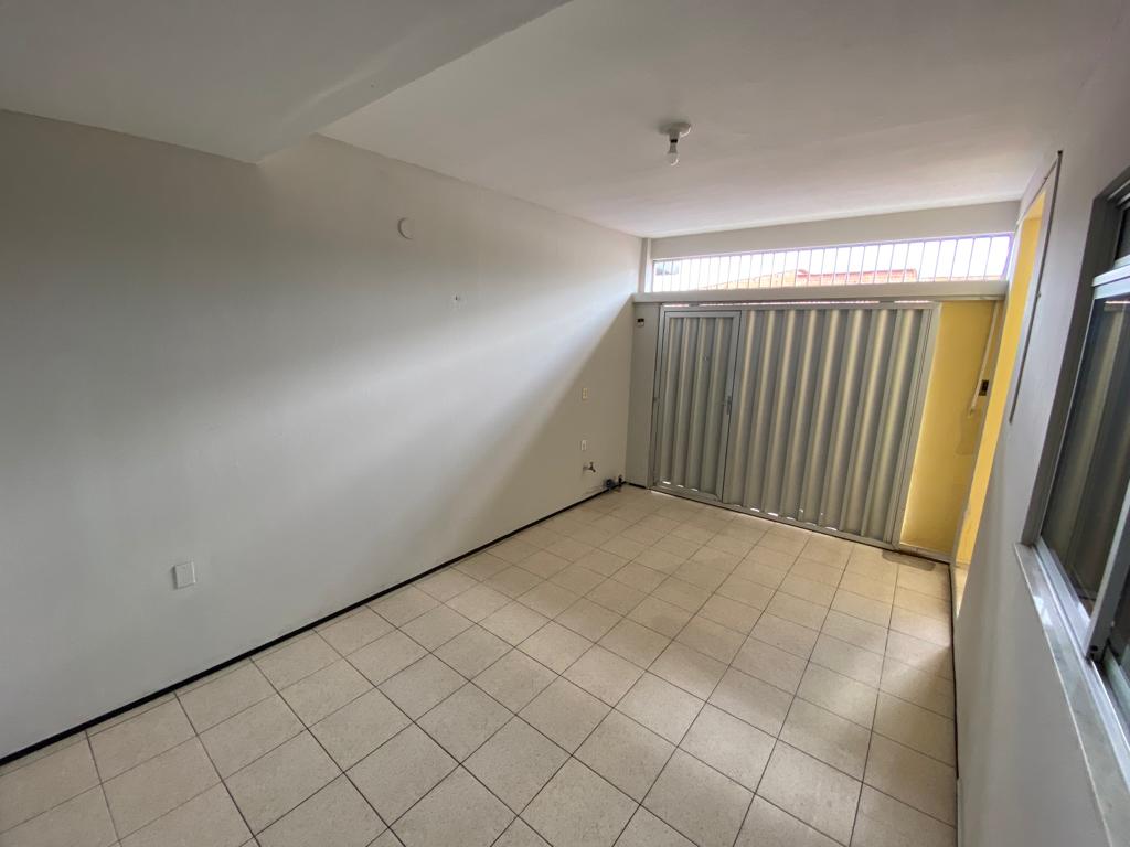 Imagem Casa com 3 Quartos à Venda, 158 m²em Demócrito Rocha - Fortaleza