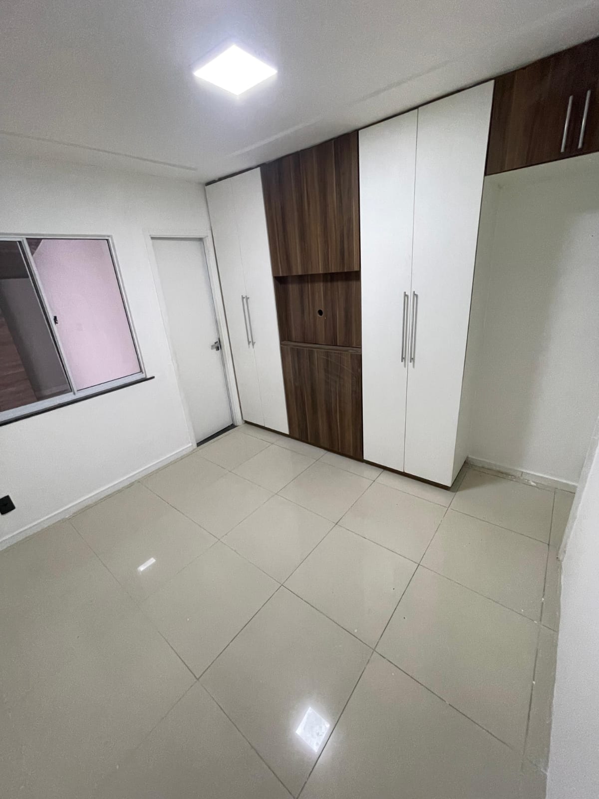 Imagem Casa de Condomínio com 2 Quartos à Venda, 65 m² em Guajeru - Fortaleza Imagem Casa de Condomínio com 2 Quartos à Venda, 65 m² em Guajeru - Fortaleza