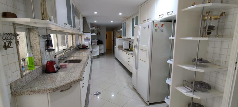 Imagem Casa de Condomínio com 5 Quartos à Venda, 1.008 m² em Barra da Tijuca - Rio de Janeiro