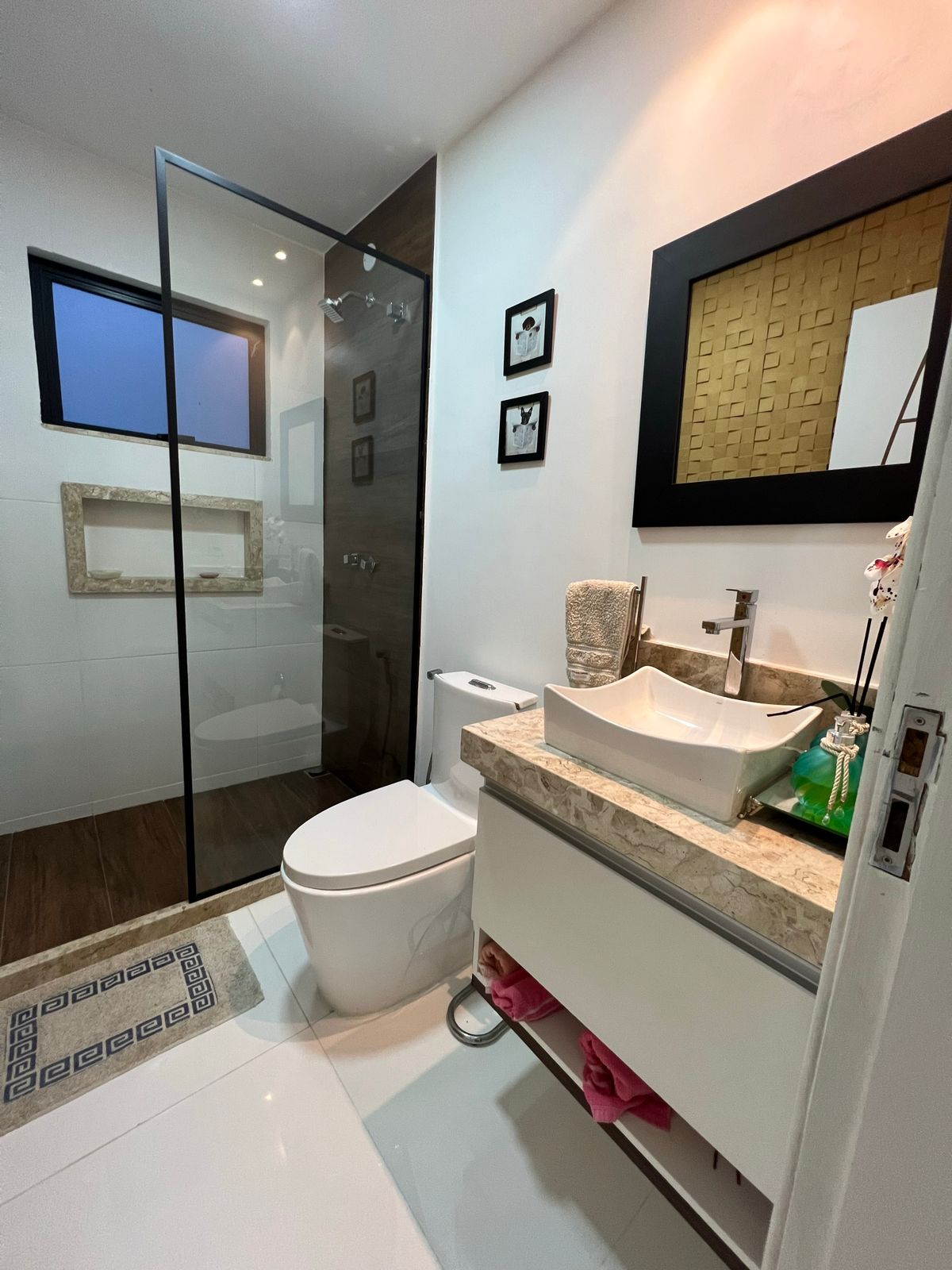 Imagem Casa de Condomínio com 2 Quartos à Venda ou Locação, 450 m² em Caravelas - Armação dos Búzios