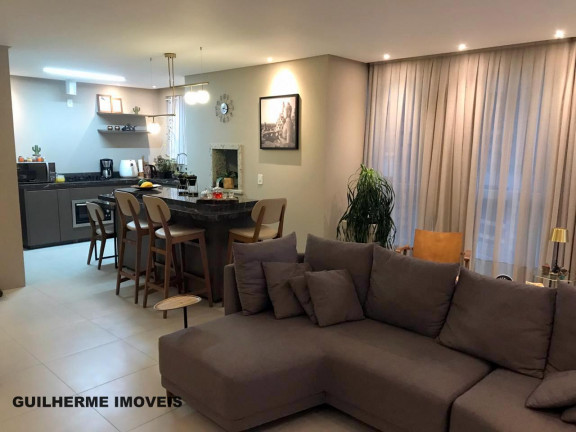 Imagem Apartamento com 3 Quartos à Venda, 140 m² em Centro - Balneário Camboriú Imagem Apartamento com 3 Quartos à Venda, 140 m² em Centro - Balneário Camboriú