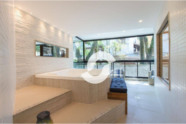 Imagem Cobertura com 3 Quartos à Venda, 200 m² em Charitas - Niterói