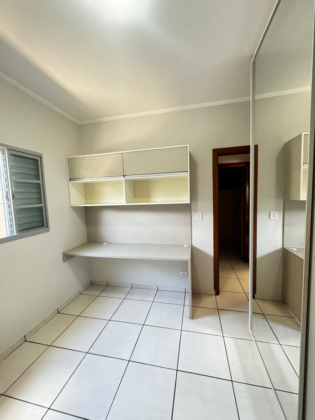 Imagem Casa com 3 Quartos à Venda, 170 m²em Bairro Seminário - Campo Grande Imagem Casa com 3 Quartos à Venda, 170 m²em Bairro Seminário - Campo Grande