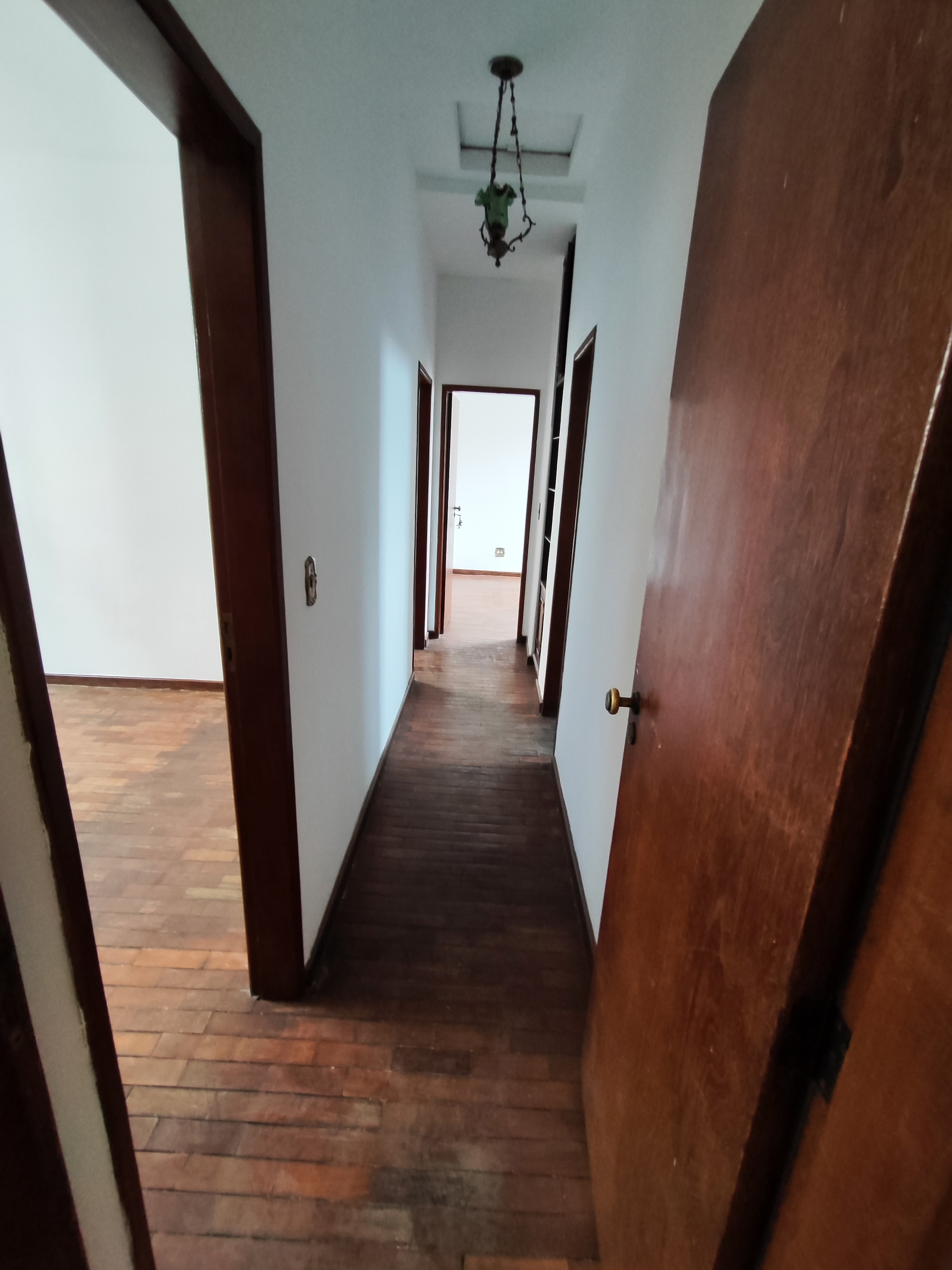 Imagem Casa com 4 Quartos à Venda, 300 m²em Paraíso - Belo Horizonte