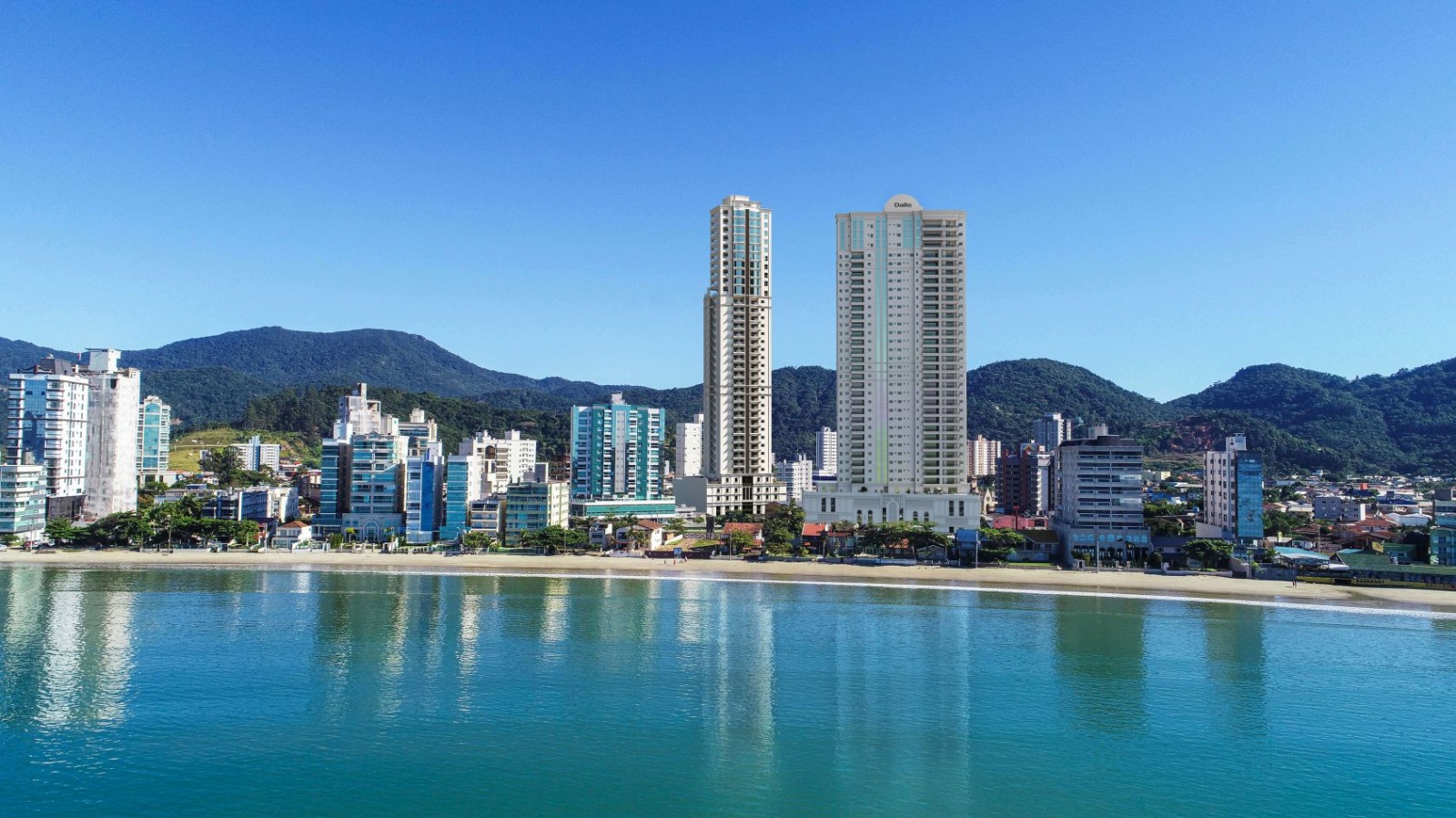 Apartamento com 4 Quartos à Venda, 281 m²em Centro - Itapema