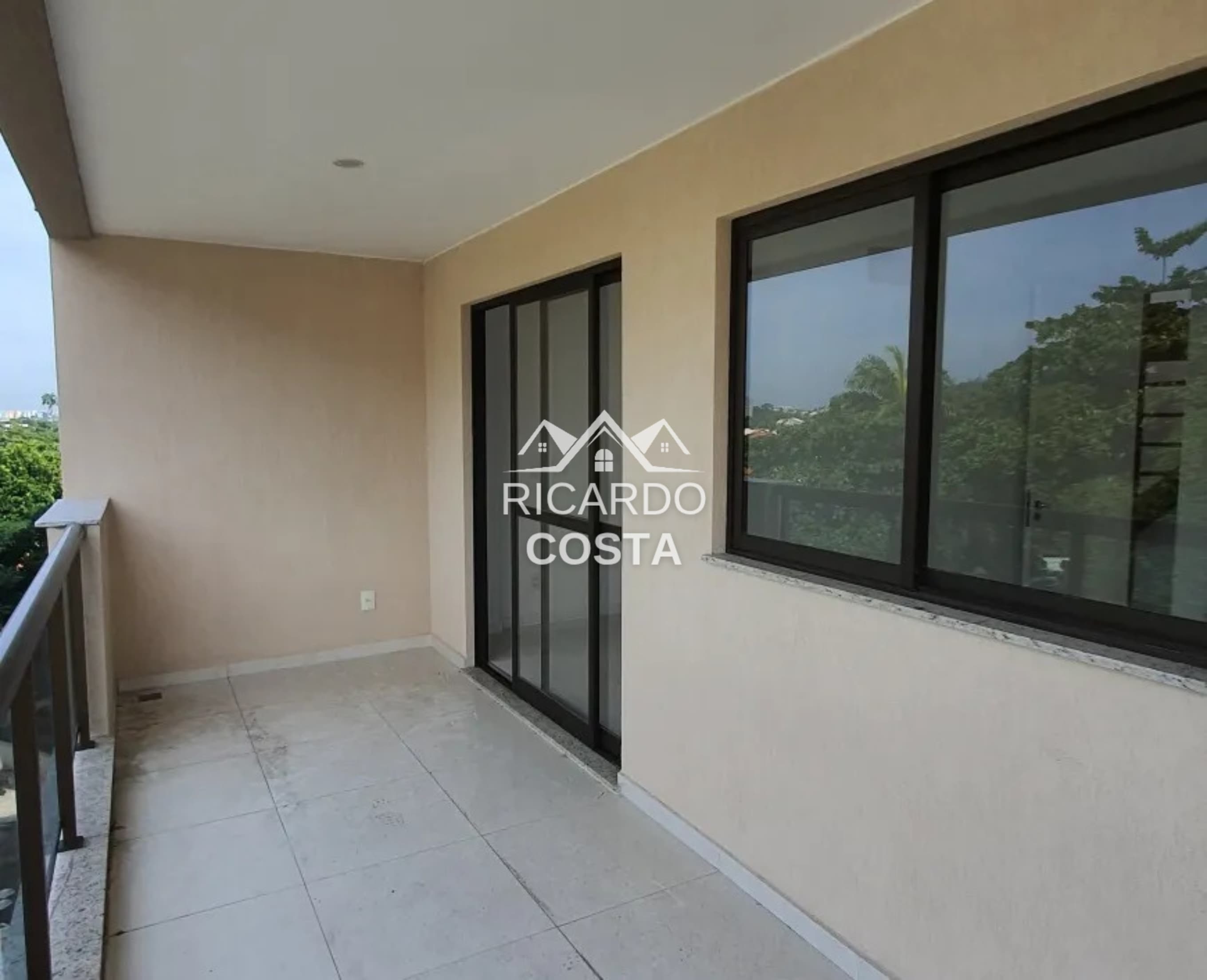 Imagem Cobertura com 4 Quartos à Venda ou Locação, 169 m² em Anil - Rio de Janeiro Imagem Cobertura com 4 Quartos à Venda ou Locação, 169 m² em Anil - Rio de Janeiro