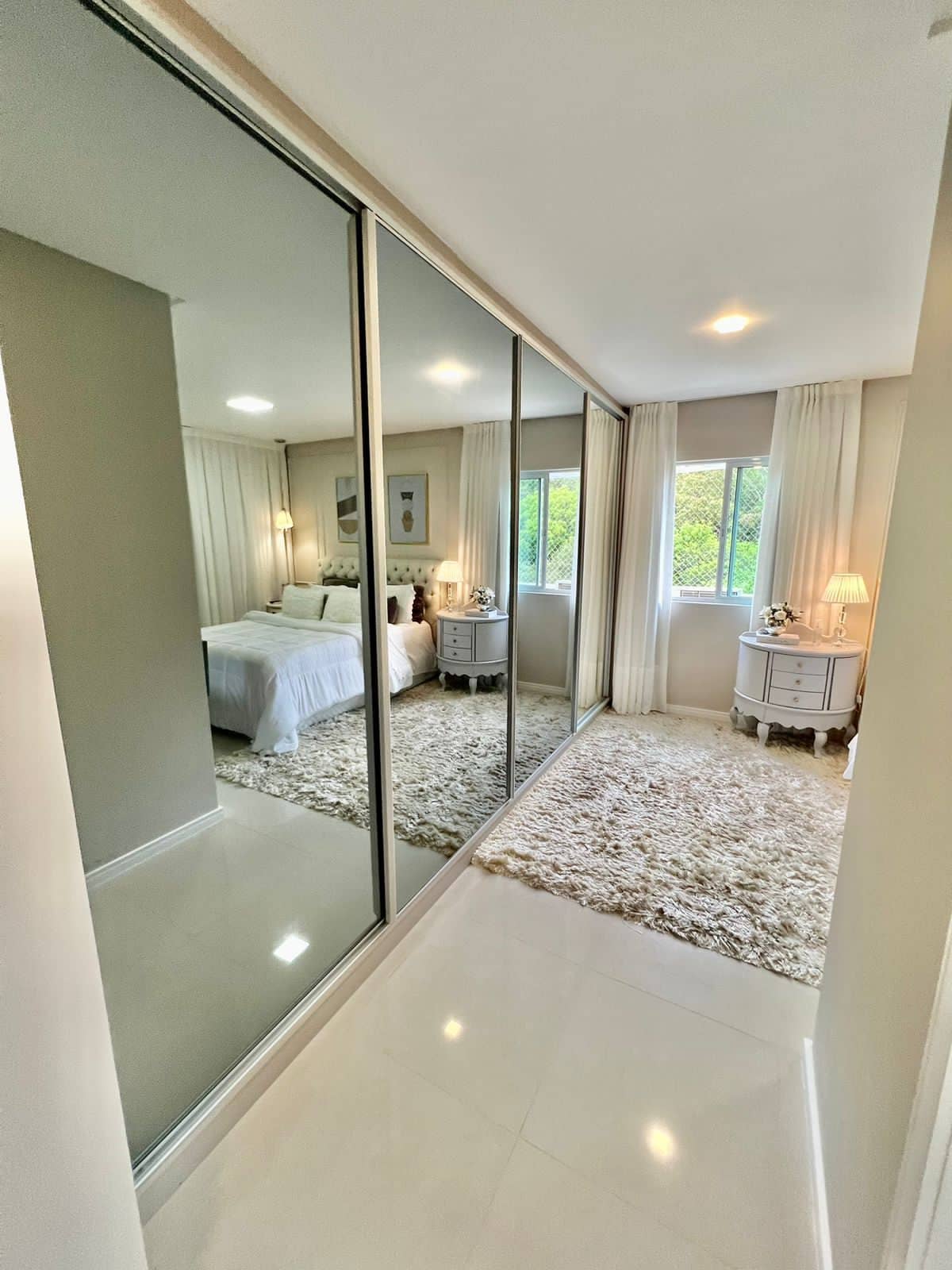 Imagem Apartamento com 3 Quartos à Venda, 120 m²em Pioneiros - Balneário Camboriú Imagem Apartamento com 3 Quartos à Venda, 120 m²em Pioneiros - Balneário Camboriú