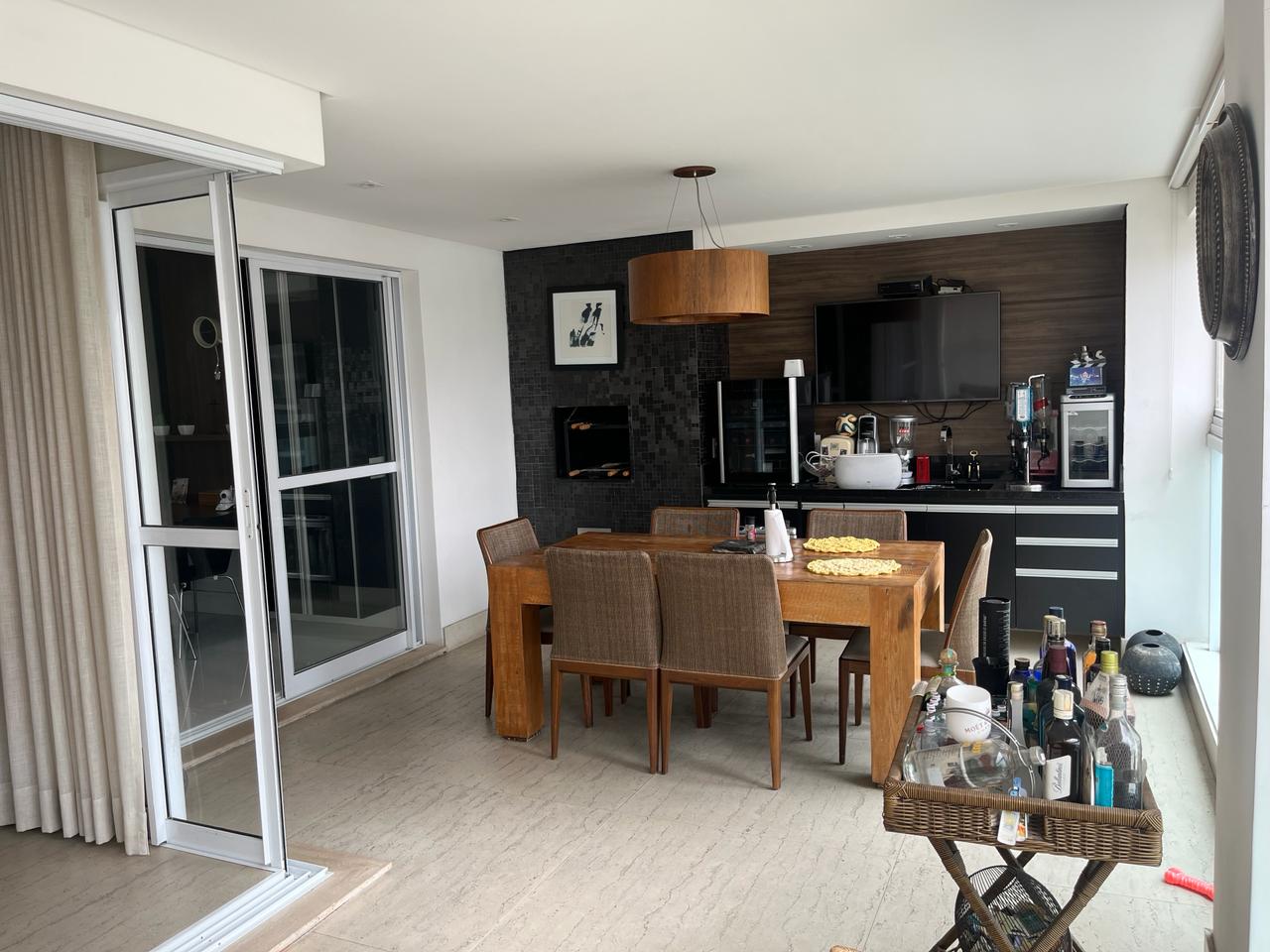 Imagem Apartamento com 3 Quartos para Alugar, 210 m²em Vila Olímpia - São Paulo