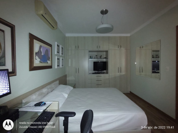 Imagem Cobertura com 3 Quartos à Venda, 295 m²em Centro - Florianópolis Imagem Cobertura com 3 Quartos à Venda, 295 m²em Centro - Florianópolis