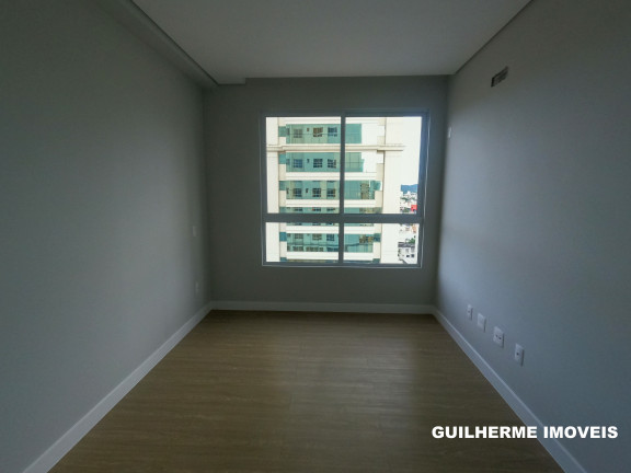 Imagem Apartamento com 4 Quartos à Venda, em Centro - Balneário Camboriú Imagem Apartamento com 4 Quartos à Venda, em Centro - Balneário Camboriú