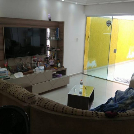 Imagem Sobrado com 3 Quartos à Venda, 230 m² em Jundiapeba - Mogi das Cruzes Imagem Sobrado com 3 Quartos à Venda, 230 m² em Jundiapeba - Mogi das Cruzes