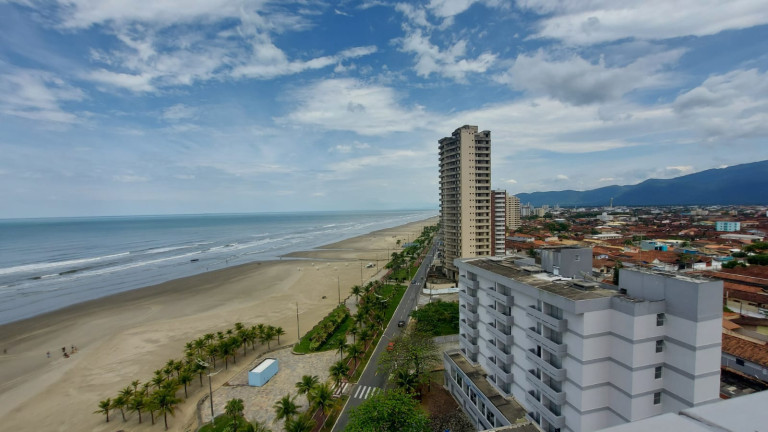 Imagem Apartamento com 2 Quartos à Venda,  em Maracanã - Praia Grande