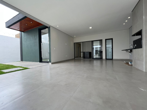 Imagem Casa com 3 Quartos à Venda, 300 m² em Jardim Inconfidência - Uberlândia