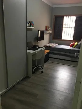 Imagem Casa com 4 Quartos à Venda, 206 m²em Jardim da Saúde - São Paulo