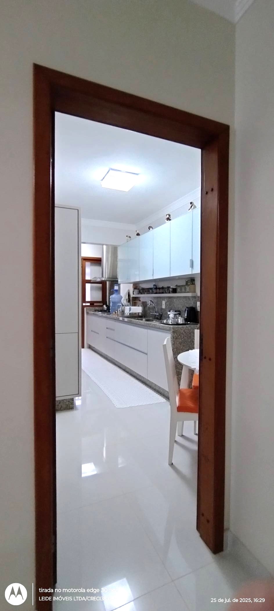 Imagem Apartamento com 2 Quartos à Venda, 96 m² em Centro - Florianópolis Imagem Apartamento com 2 Quartos à Venda, 96 m² em Centro - Florianópolis