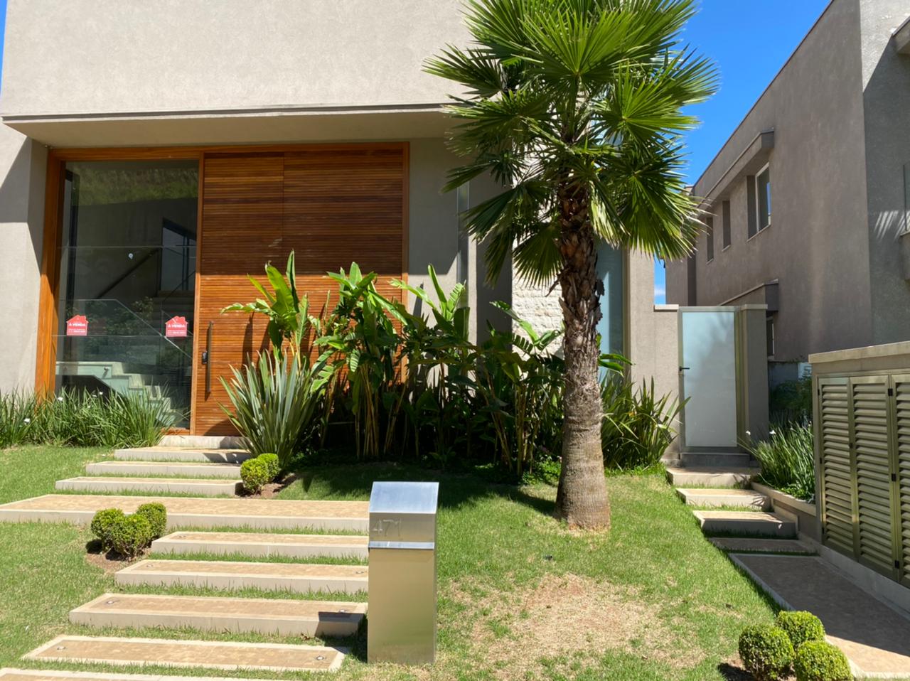 Imagem Casa de Condomínio com 4 Quartos à Venda, 575 m²em Centro Comercial Jubran - Barueri Imagem Casa de Condomínio com 4 Quartos à Venda, 575 m²em Centro Comercial Jubran - Barueri